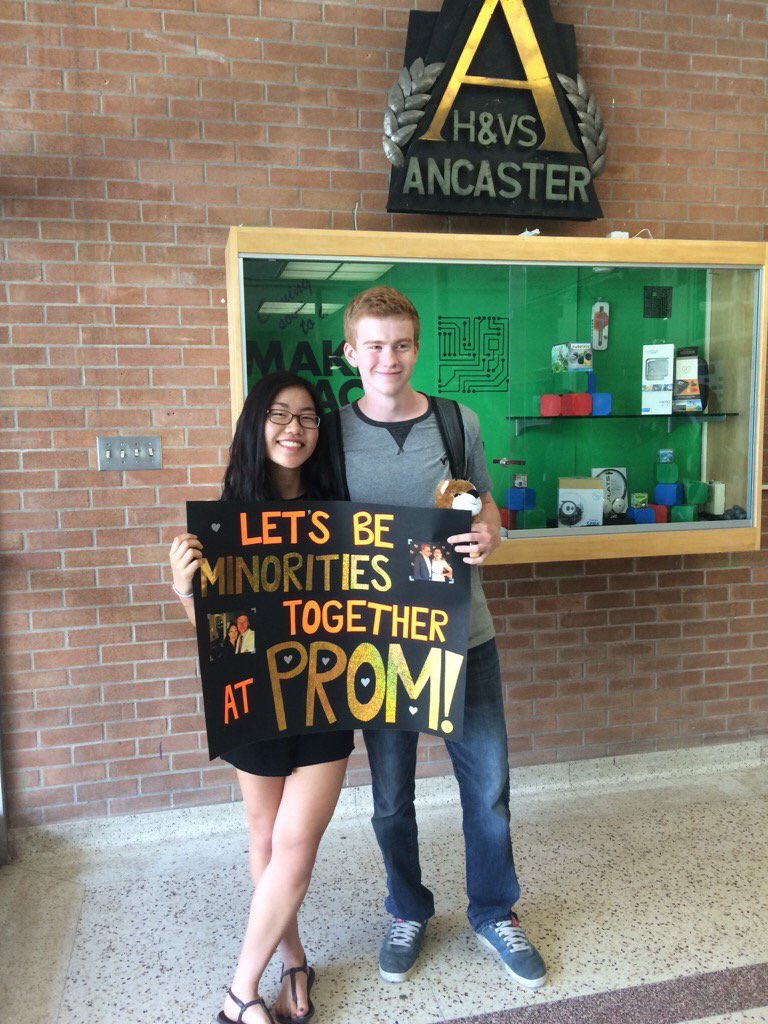 ahsprom2016's tweet photo. Let's focus on the real issue at hand : how adorable this promposal is 💪🏻🎉🎉 Congrats guys #equality https://t.co/NzZsBHTeVf