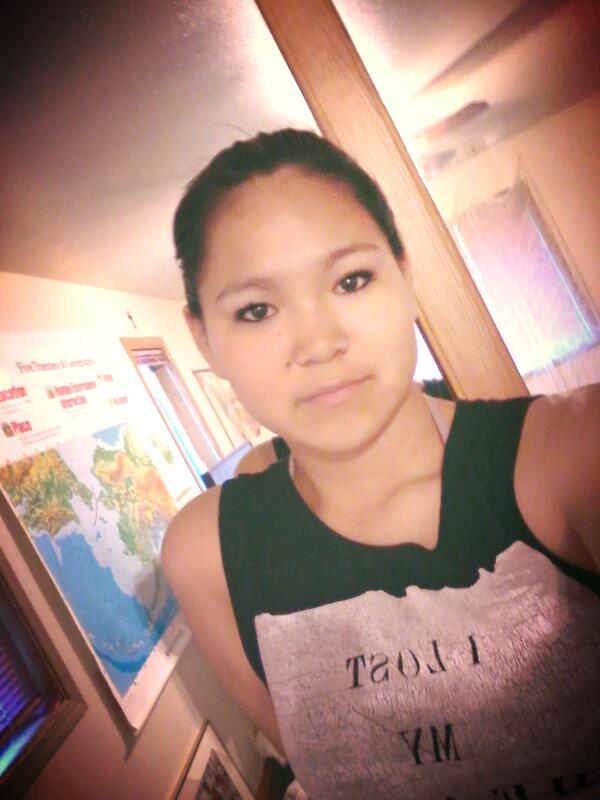 star_cutey's tweet photo. Rate me 1. Cute  2. Pretty  3. Ugly asf  4. Go hide in a box  5. Stunningly beautiful https://t.co/BkDnk24L7D