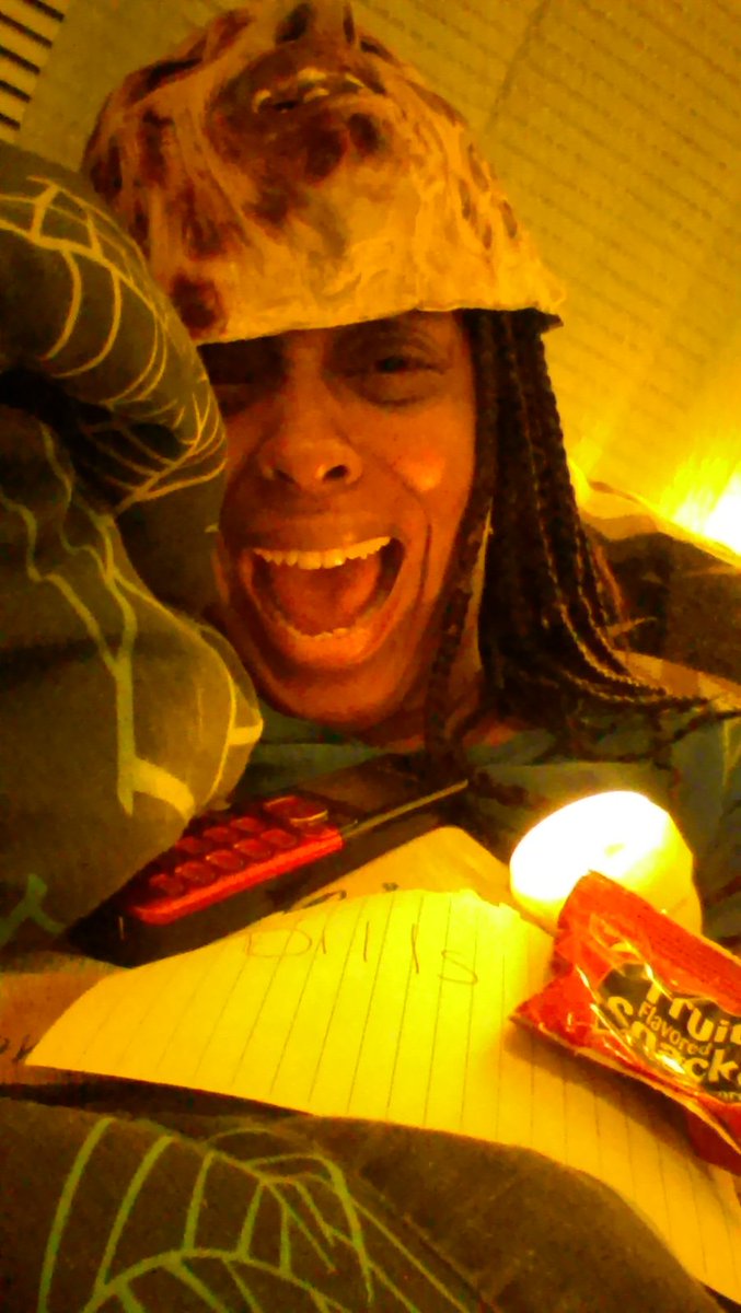dshears21's tweet photo. #ScreamSelfieContest #Freddymask #RIPWesCraven https://t.co/RNyZDmpig9