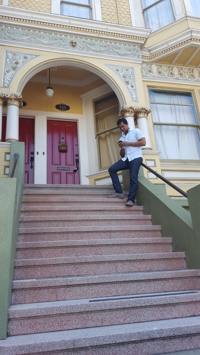 vinaypeg's tweet photo. Waitn 4 #uber, outside #airbnb home in sanfran. Here's to hoping my company will change the world too. https://t.co/ISnVSamDHf