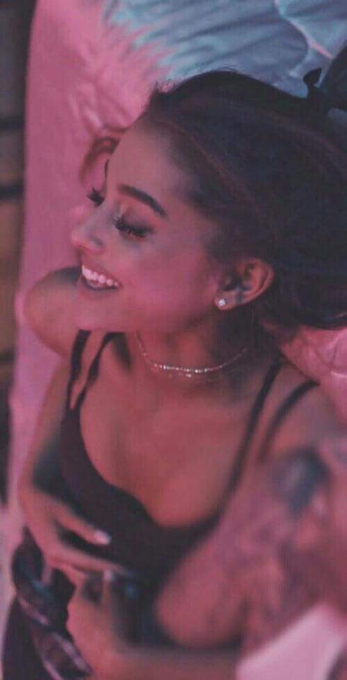 evrymar's tweet image. #2YearsOfProblemMusicVideo