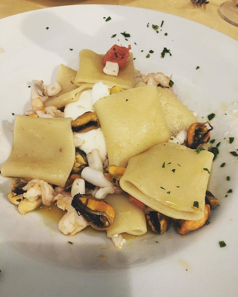 Seafood Pacherri & Burrata Cheese 👌🏼🇮🇹 #veniceeats #pastagram #pasta #pacherri #burratache… ift.tt/1UqpEtc