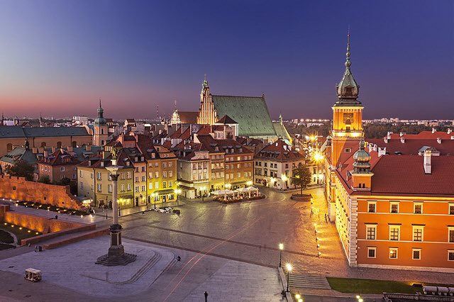 WeWant2Travel's tweet photo. Warsaw in Poland🏰 https://t.co/8usSqoAuuL