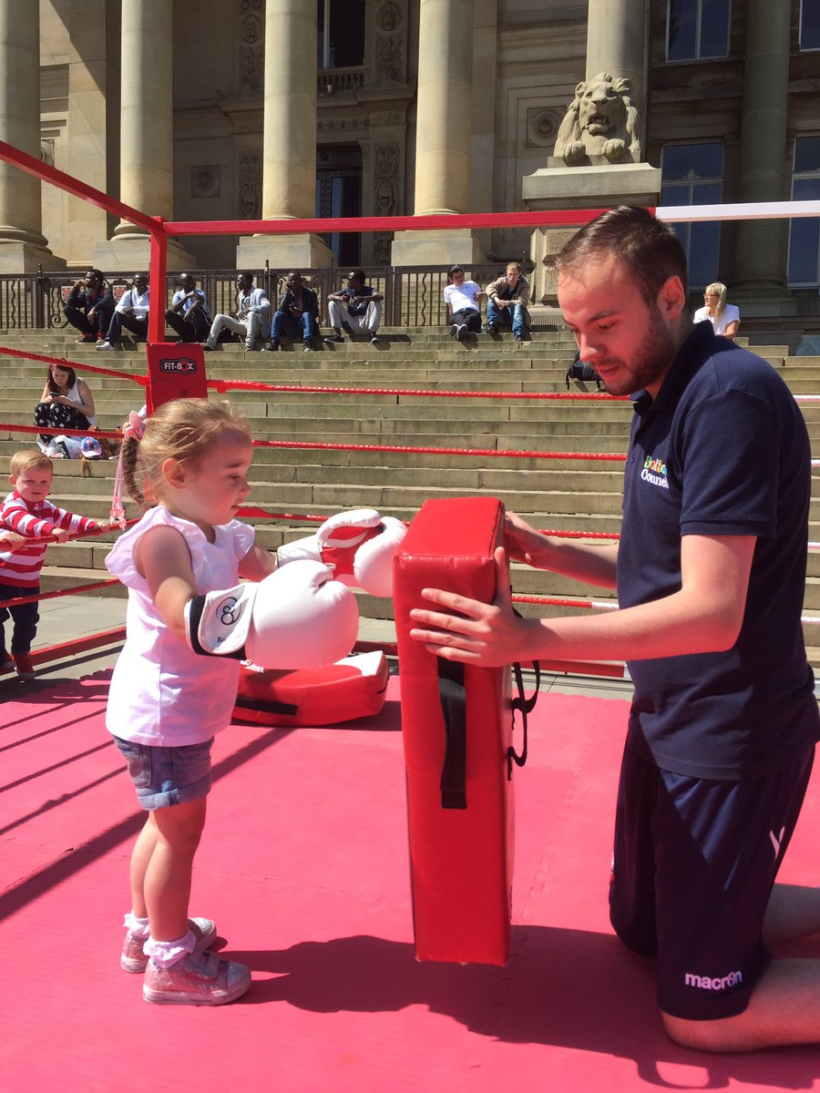 The children are loving the #Boxing, come down to #Bolton Victoria Sq and be part of something amazing! 😎