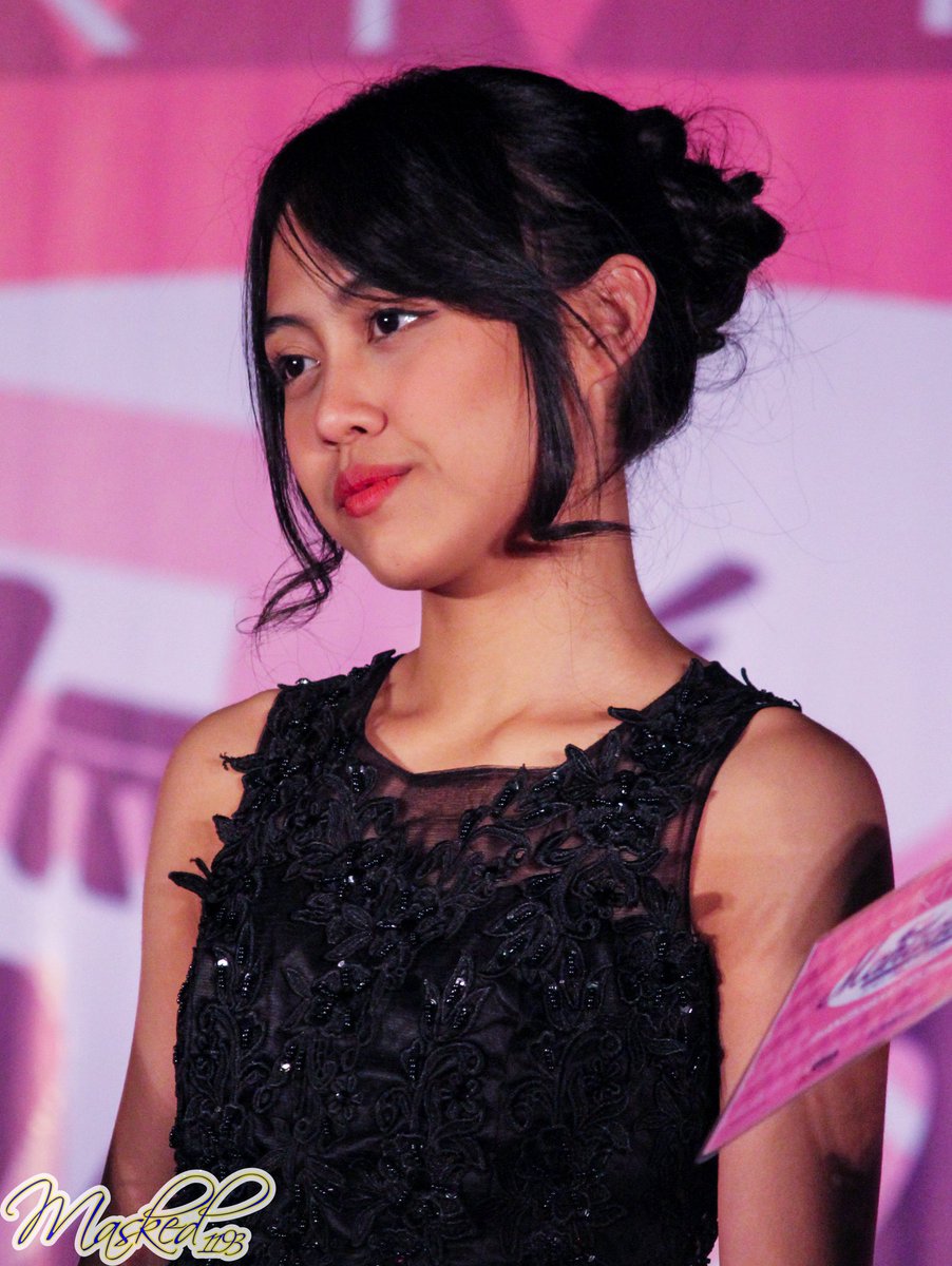 masked1193's tweet photo. Siskeeey @S_SiscaJKT48 MC Session at #JKT48MahagitaHS https://t.co/wKC5gIARWG