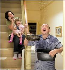 Schade door noodweer, wat te doen? bit.ly/schade_dak #wateroverlast #noodweer #waterschade #regen