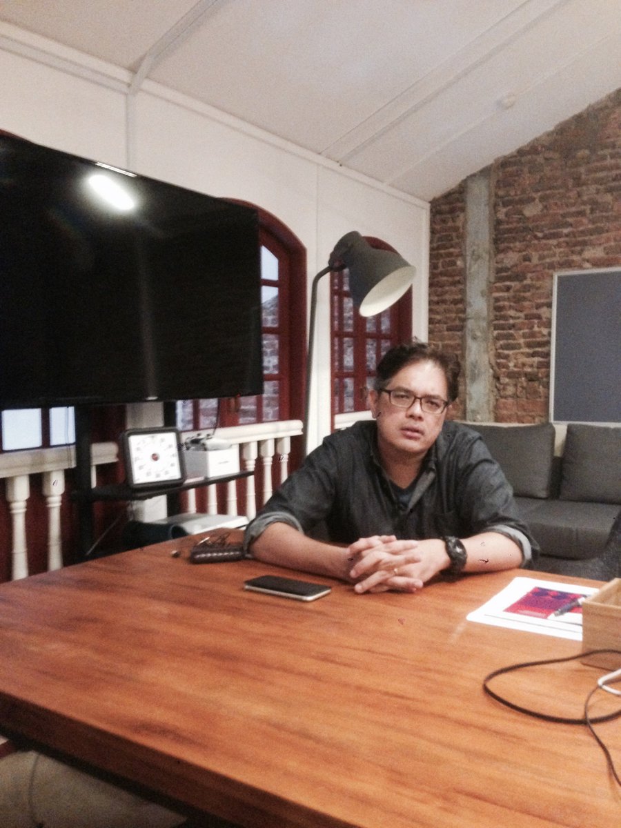 A #VC insight from <a href="/jpaine/">JΞFFRΞY PAINΞ</a> of <a href="/GoldenGateVC/">Golden Gate Ventures</a>:"most #entrepreneurs are not normal people, they are anti-establishment"