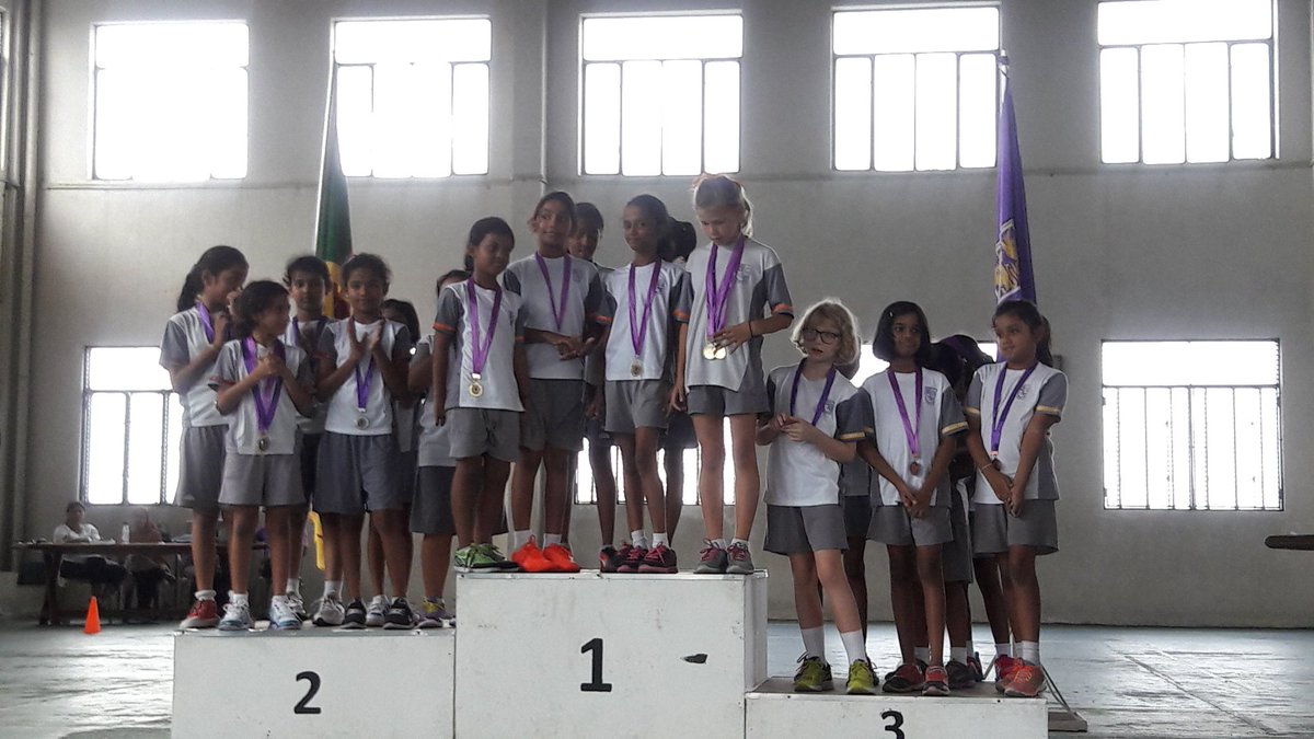 Well done Year 4 Hobbit - 2 winning relay teams this morning!