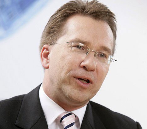 #Interview mit <a href="/EURONICS/">Der Elektroladen</a> -Vorstand Benedict Kober: 
"Es gibt Licht und Schatten" ... gfu.de/che-news/alle-… #TV #CE