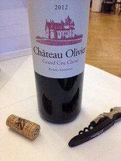 Chateau_Olivier's tweet photo. Dégustation BigBordeaux witz Vinum at Kongresshaus Zurich
#bigbordeaux #vinum #zurich #wine #Bordeaux https://t.co/K3hgFbZxig