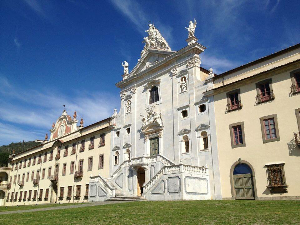 MiC_Italia's tweet photo. #Buongiorno dalla Certosa Monumentale di Calci #Pisa https://t.co/zgwEitVypX #MiBACTsocial @CertosaCalci https://t.co/B0ABTzPXDg