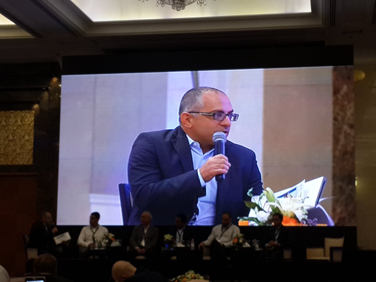 intajICTJO's tweet photo. Today:consumers are spending more time on mobile Apps than browsing Internet #AATEchCon @ArabAdvisors #intaj #Amman https://t.co/I5DyqHv0Me