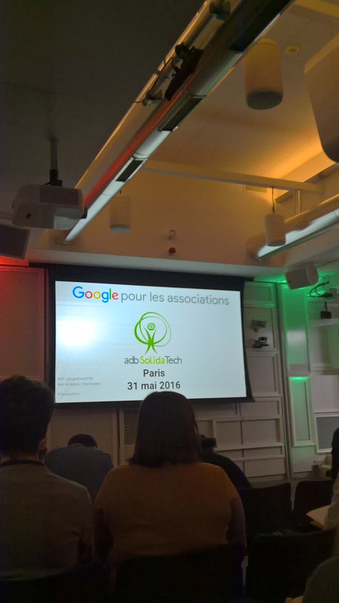 RucheParis's tweet photo. Une matinée pour découvrir @Google pour les Association #SolidaTech #GoogleAsso https://t.co/VeuoltOmMN