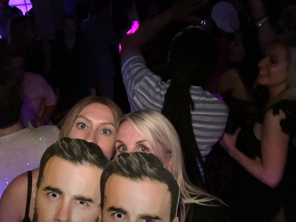 EdgintonZ's tweet photo. @GaryBarlow well you didn't show up 😁 so you missed a good party #youmissedoutonthefun😂 https://t.co/kyUYpmZgT7