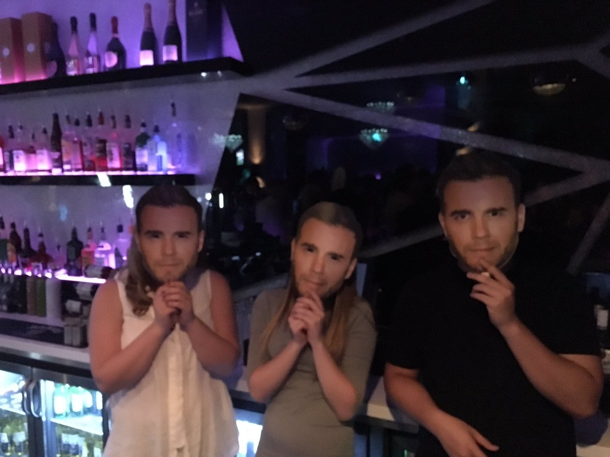 EdgintonZ's tweet photo. @GaryBarlow well you didn't show up 😁 so you missed a good party #youmissedoutonthefun😂 https://t.co/kyUYpmZgT7