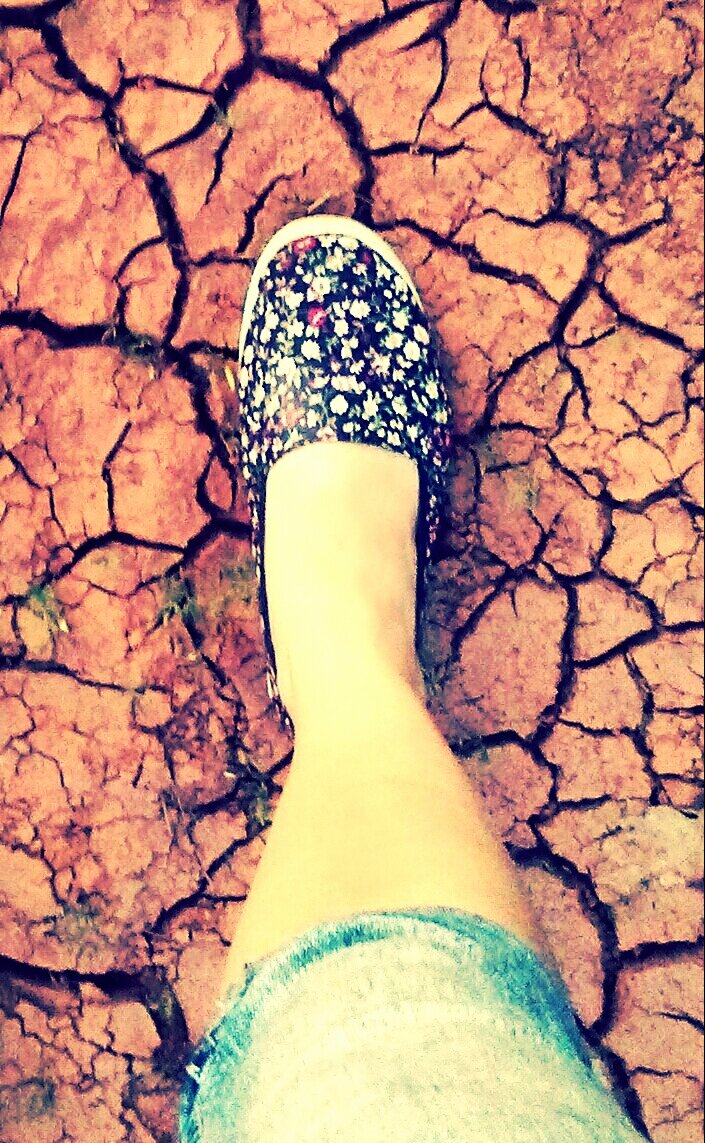 kellymabelle's tweet image. Hello
I've been traveling in
The desert of my mind
And I
I haven't found a drop
Of life.. Of You..
Of water..