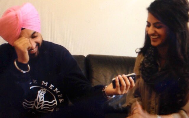 HarpreetUK's tweet photo. #TimebackTuesday @diljitdosanjh ๐๐ณ๐พ https://t.co/l4KuSJUbCc