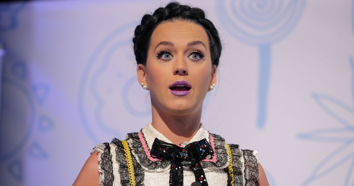 taulukos's tweet photo. Katy Perry Was Hacked &amp; The Responses Were Priceless: Who gets hacked, in… https://t.co/sZosB4j7F5 #Fashion #News https://t.co/bkKyYe0KrC