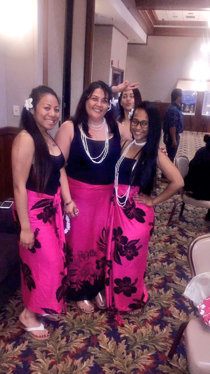 xohelenaaa's tweet photo. ending this month w island love. ❤️ #AsianPacificHeritageMonth #koreatour #aiga https://t.co/mQe8W0iF4L