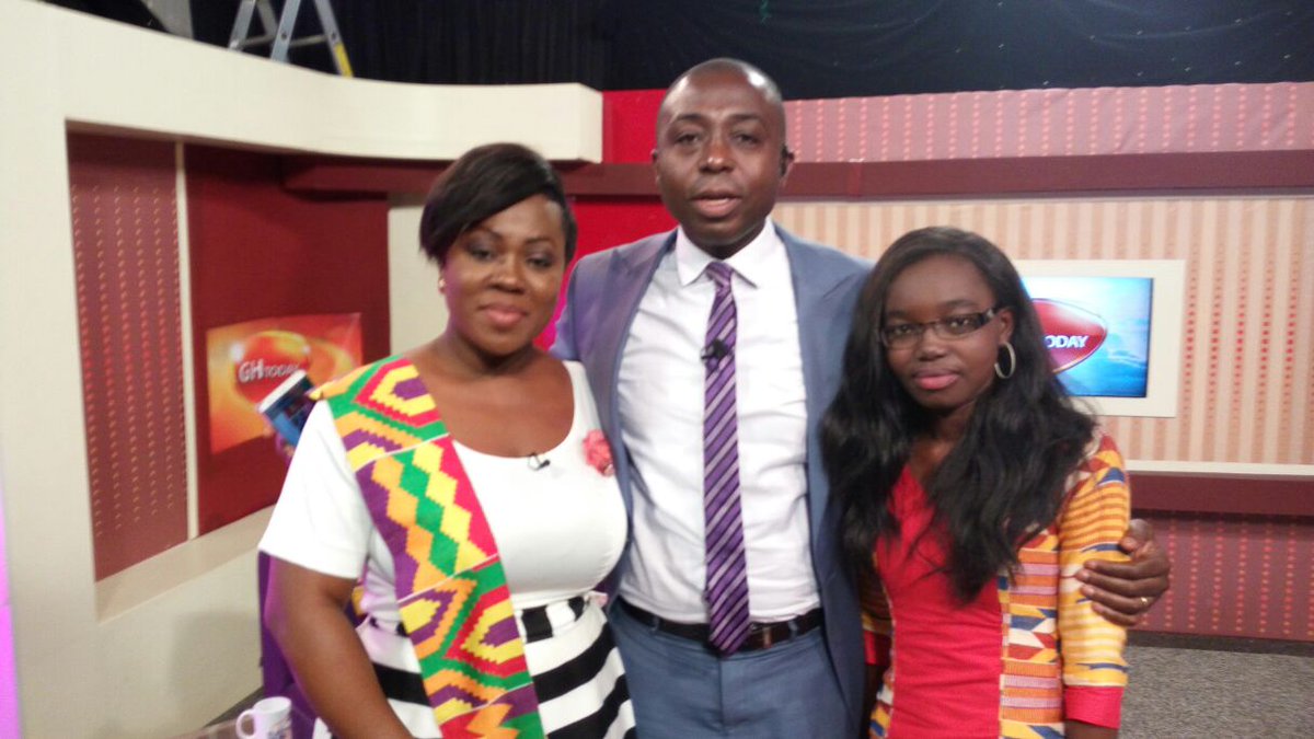 KafuiDey's tweet photo. After that #BusinessUnlimited conversation with the Queen of Kente - Junita Amoah 
CEO Kente Queens 
#GHToday https://t.co/SOkG5T4W95