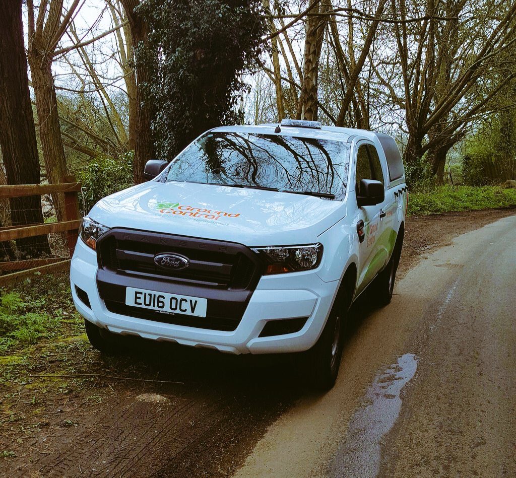 GCFleet's tweet photo. Let's see... Which we prefer the Silver or the Black front on the Ford Ranger? @GC_Arb @AlexClarkGC #TimeForAPoll ๐ https://t.co/NISg2nQhod