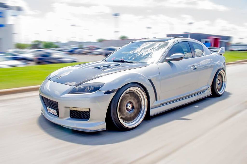 Riding through low

Follow @bryanscarx8 for more RX-8 photos! 
#rx8 #mazda #import #dslr #… ift.tt/1WWGUK7