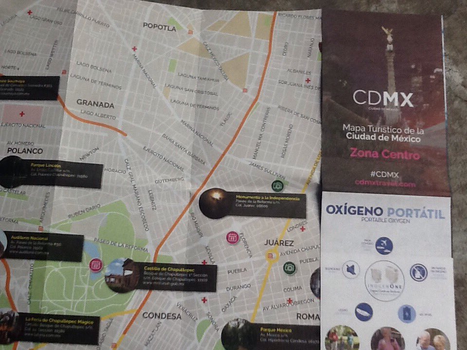 GabrielaMurray's tweet photo. El el gobierno de la CDMX distribuye mapas para los turistas SIN NOMBRES las calles...bien #mancera https://t.co/VyJ76cKCKz