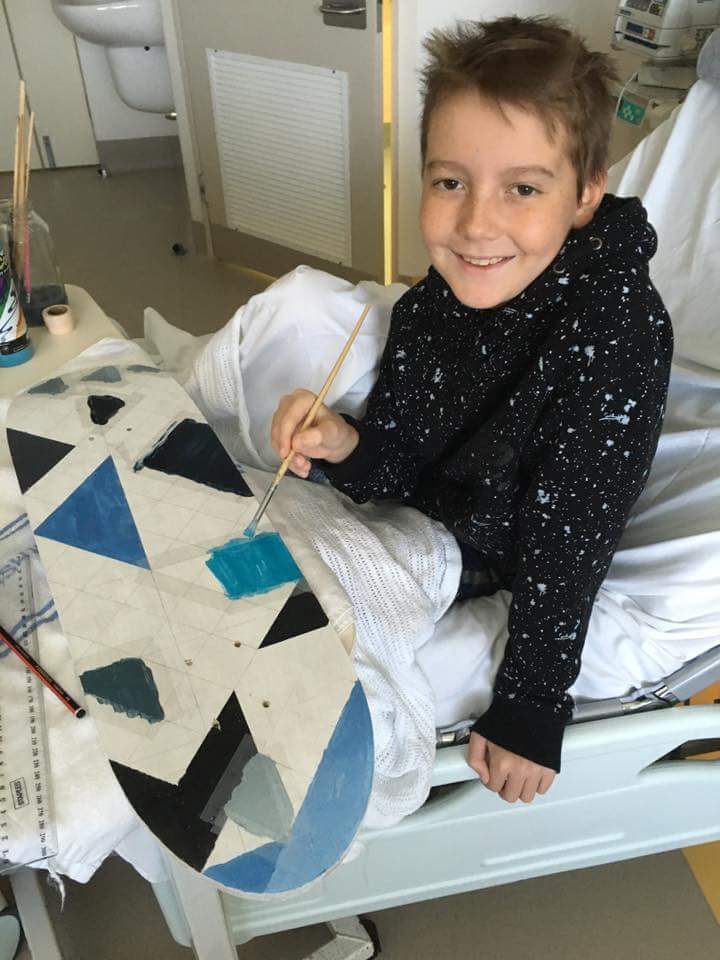 saintflo85's tweet photo. @HKane pls could u give a shout out to 12 yrold Casper.He has been v poorly w leukaemia.https://t.co/ttndQBmkgj https://t.co/wXzoJRmDRs