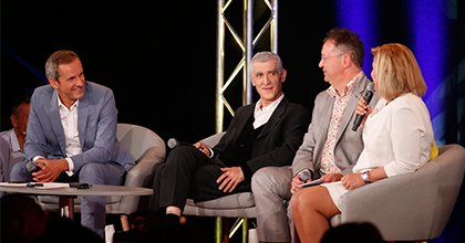 Grand plaisir d'échanger avec <a href="/Happy_Laurence/">Laurence Vanhée</a> Jacques Fradin <a href="/ChristopheColig/">Christophe Colignon</a> parler #management &amp; #bonheurautravail