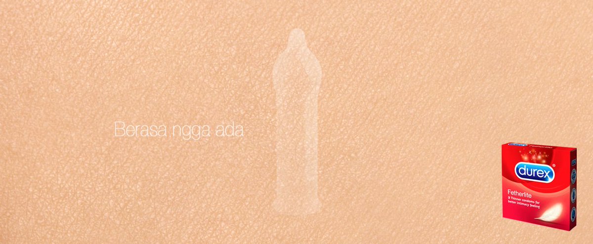 DurexIndonesia's tweet photo. Begitu tipisnya Durex Fetherlite, yang #BerasaBanget hanya dia 😉 https://t.co/33b0hHY8HL
