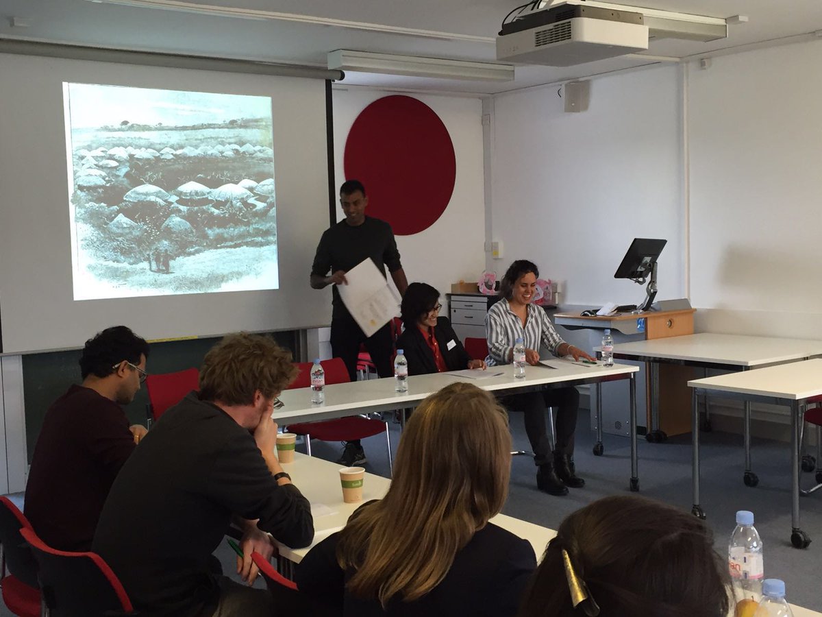 Our panel on postcolonies with Lara and Manasvini has just started! <a href="/WarwickCADRE/">Warwick CADRE</a> @EnglishWarwick
