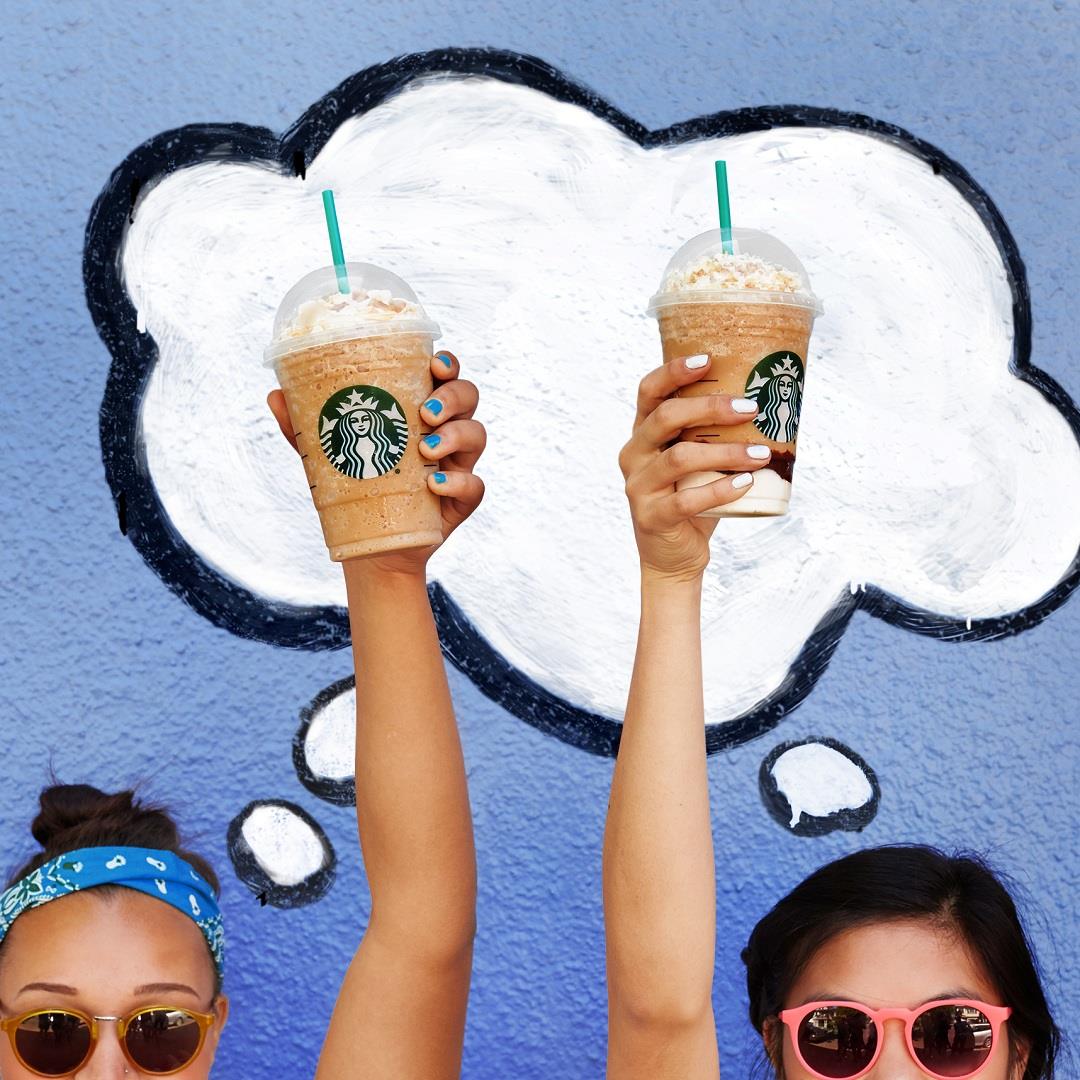 Starbucks_Gr's tweet photo. Σκέφτεσαι ότι κι εμείς; Το #HappyHour είναι εδώ: Όλα τα Frappuccino από 2,50€ μετά τις 7μμ μέχρι 30/06. (ATH &amp; THES) https://t.co/5OWw5JmHuf