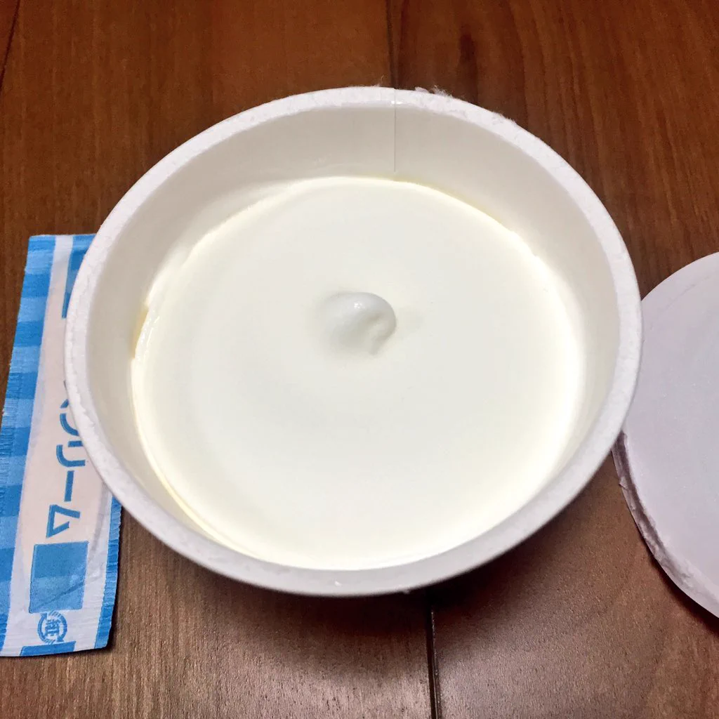 アイスなのにうすしお味！？おっとっとアイスの再現度が高すぎてマジやばいｗｗｗ