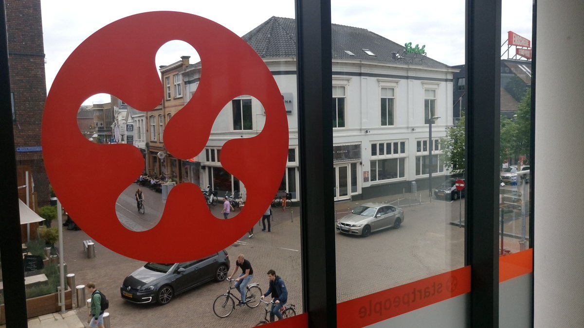 RestartTwente's tweet photo. Het uitzicht! Dichtbij het station en een prachtig logo, zodat iedereen de nieuwe vestiging kan zien! https://t.co/TsvBgLEwOS
