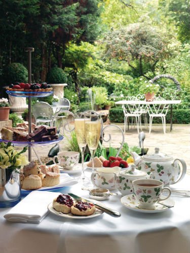 If you're an <a href="/explorebluedoor/">Behind The Blue Door</a> fan, follow @Wedgwood_uk for everything #afternoontea related