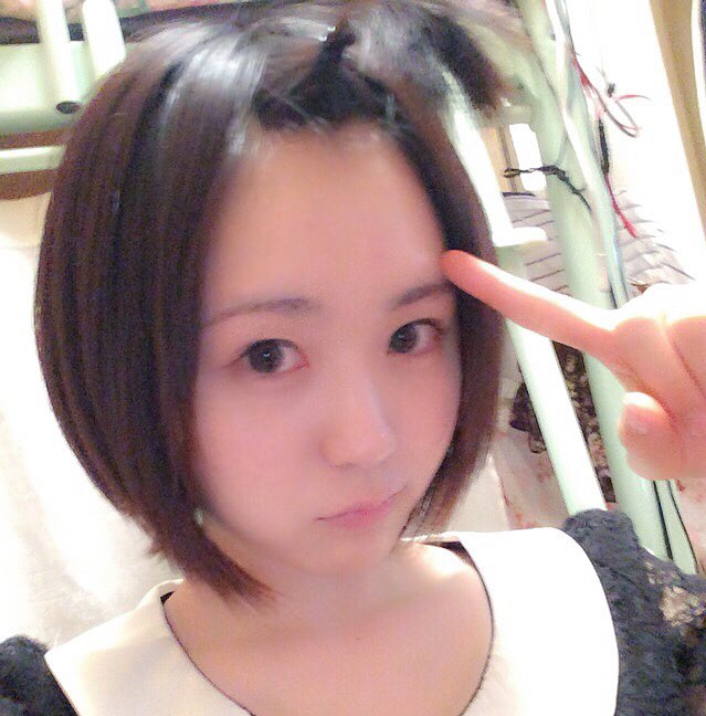 夜道 雪 ほんとにおでこ広い 顔の半分がデコや T Co 1esw4epw1f Twitter 夜道 雪 ほんとにおでこ広い 顔の半分がデコや T Co 1esw4epw1f Twitter