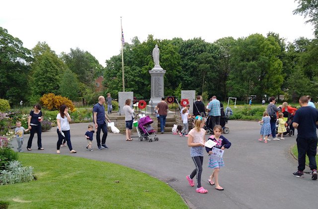 Fantastic £941 raised by the @JulianWadden Family Treasure Hunt on Sat. See Thanks to ALL! marple-uk.com/smf/index.php?…