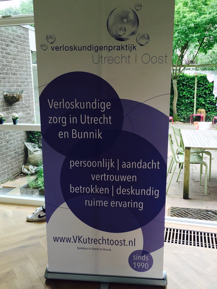 Wat een snelheid! Vorige week een idee, @MariskaHoffland werkt het uit en <a href="/drukwerkdeal/">Drukwerkdeal.nl</a> maakt het! Erg blij mee!