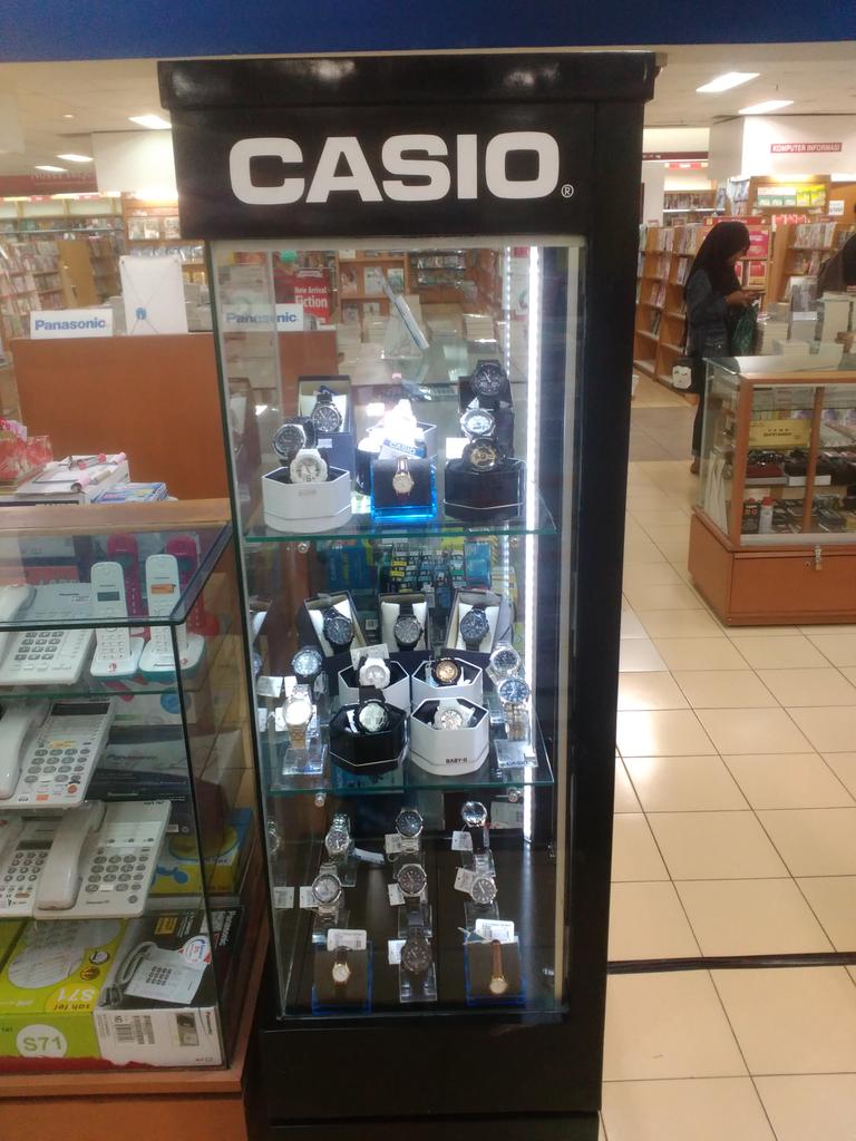 Gramedia Daan Mogot tweet media