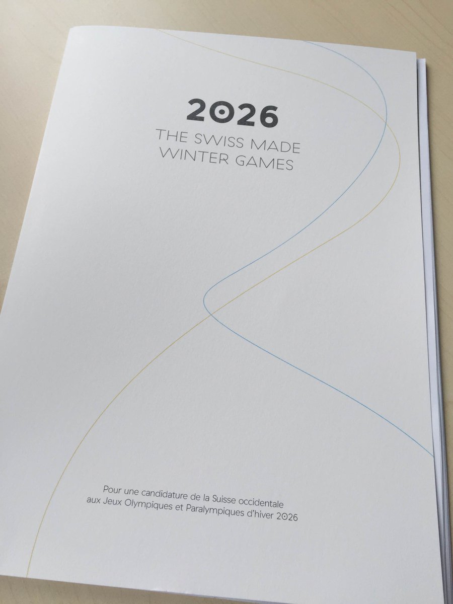objectif2026's tweet photo. Projet de candidature remis à Swiss Olympic!

#objectif2026 #tousensemblepourlesjeux https://t.co/wNcvZ0yvB7