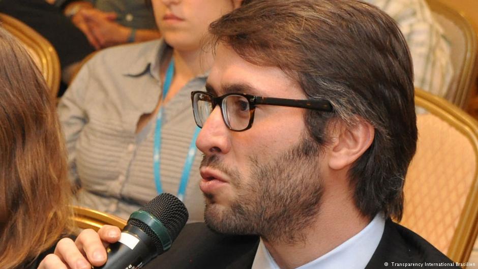 congressoemfoco's tweet photo. Combate à corrupção está em risco com a extinção da CGU, diz Transparência Internacional https://t.co/JGGgavr1tn https://t.co/xO2G0qOlK4