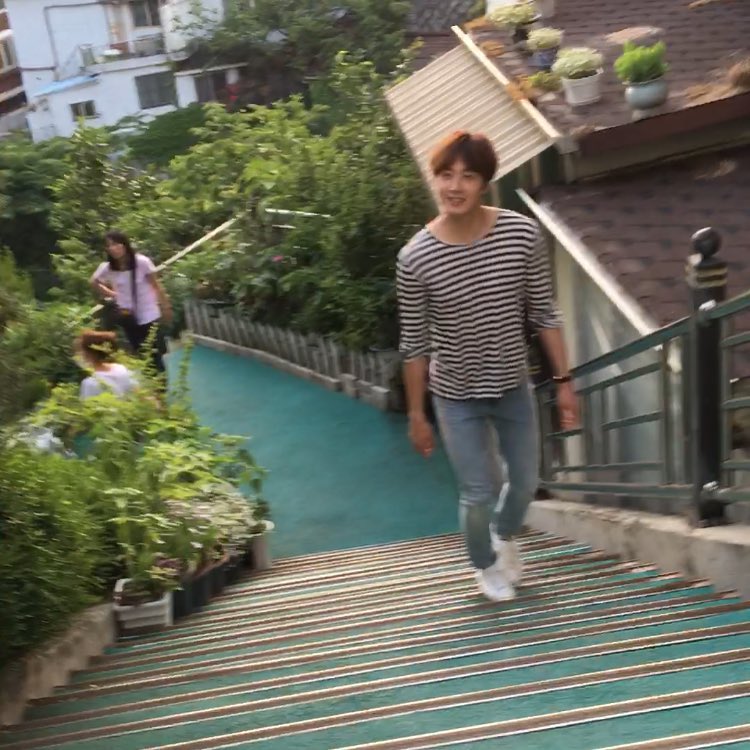 Cjyq2iFUUAAkVwp.jpg:large