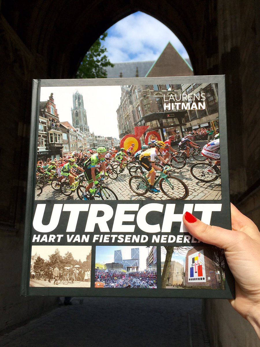 Bij presentatie van een mooi boek over de Tourstart in Utrecht gefeliciteerd @laurenshitman !#tdfutrecht #tdf #030