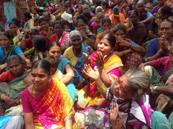 Village in mourning: women break down; Etigadda Kishtapur is going to be submerged in Mallanna Sagar project