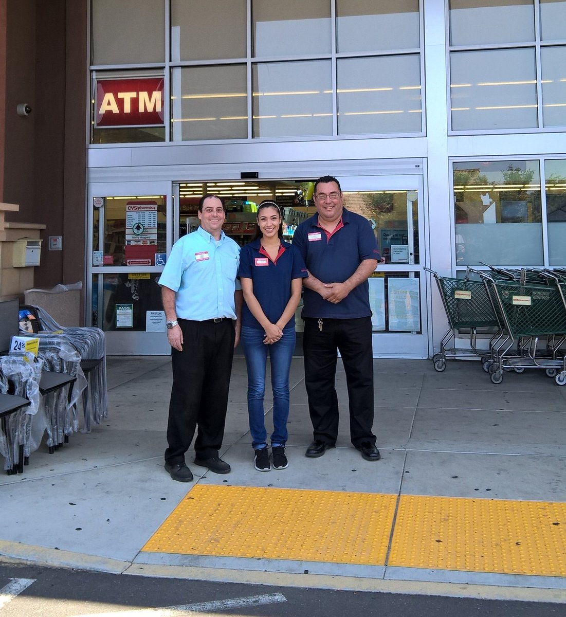 LungForceChico's tweet photo. A special thanks to all the CVS Pharmacies in Chico,CA for supporting the #LUNGFORCE campaign! @CVS_Extra https://t.co/7cV7o6X8M8