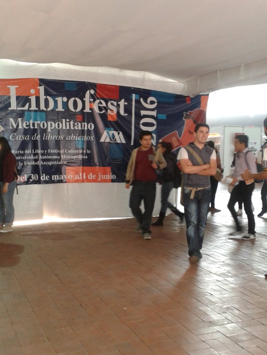 difunet's tweet photo. #LibroFest2016 en la @UAM_Azc. #TodoDeLibros https://t.co/KhTUyBMru5