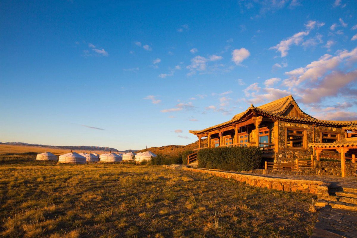 XOPrivate's tweet photo. Enjoy an authentic Mongolian experience @ThreeCamelLodge https://t.co/Hmxj3GUmdP https://t.co/1RsMgv2psh