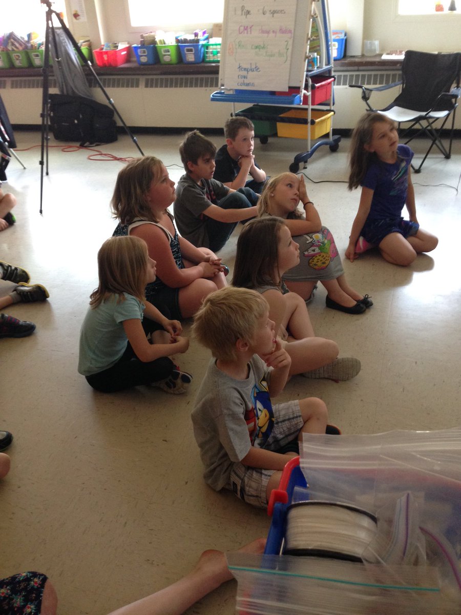 M_Berra57's tweet image. @tmalloff &quot; @AlexanderJodyd: Proportional reasoning in Gr 1 -pipe bead bracelets #CulturallyResponsiveMath  https://t.co/NWS8qUkRHU&quot;