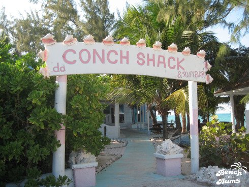 BeachBarBums's tweet photo. Da Conch Shack Feels Da Love https://t.co/UtCcfJiUXv #turksandcaicos #tci https://t.co/Gq2YI7G5Vf