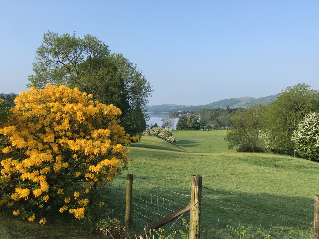 HemstockNick's tweet photo. Beautiful morning at the Monk Coniston @SaddleSkedaddle @hfholidays can't wait for the riding https://t.co/GKr2mgLR9L